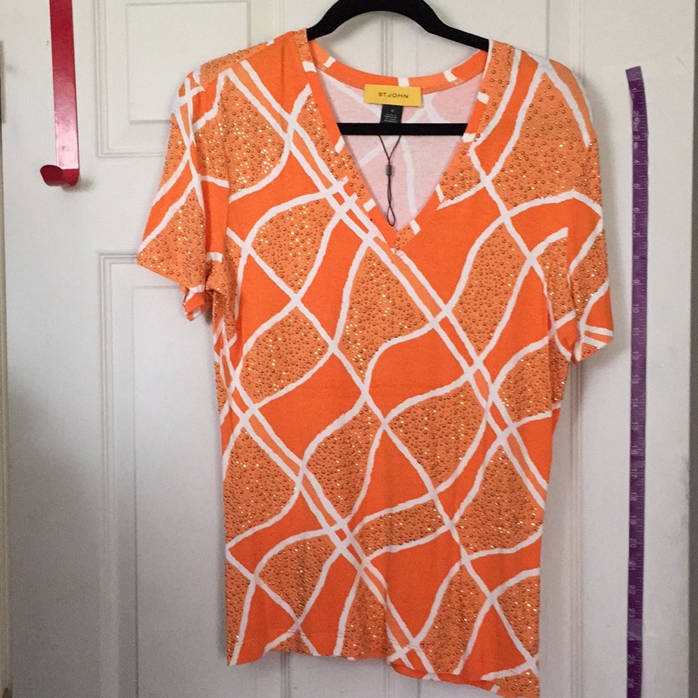 St. John t shirt